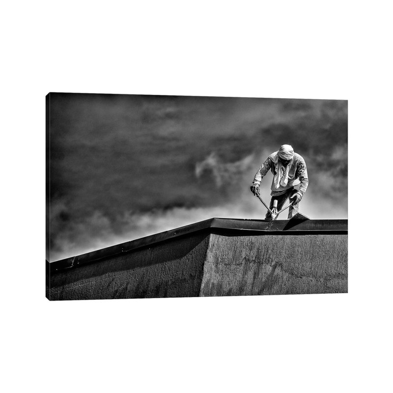 Street Photography Ii by Glauco Meneghelli - Wrapped Canvas Print, 30.48 cm H x 45.72 cm W