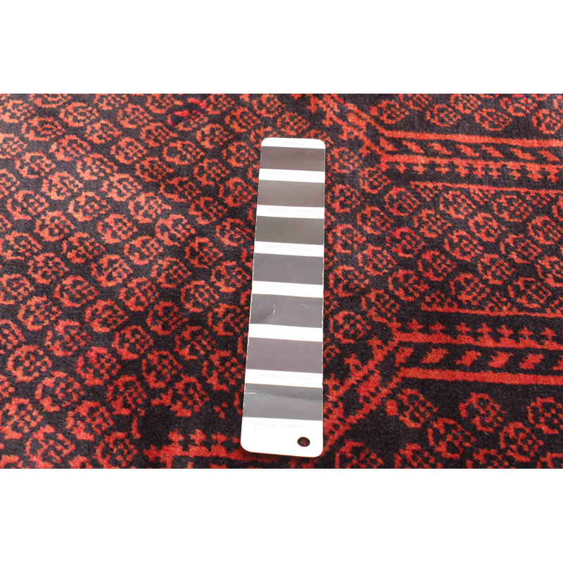 Tapis noir Teimani 2 pi 10 po x 4 pi 6 po