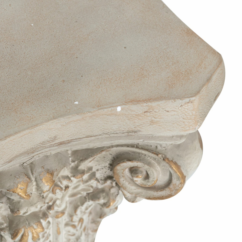 Présentoir orné de 14 pi x 14 po x 17,5 po avec motif à volutes et détails dorés, présentoir patiné