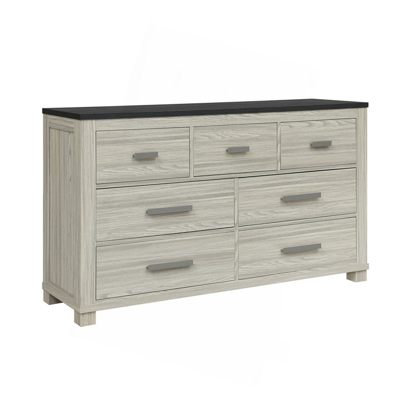 Commode avec détails à panneau et poignées profilées