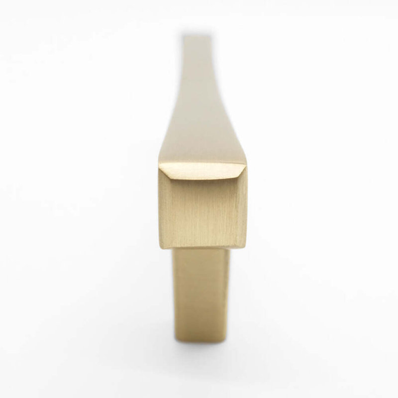 Diamond Tapered Bar / Handle Pull, Satin Brass, 6"
