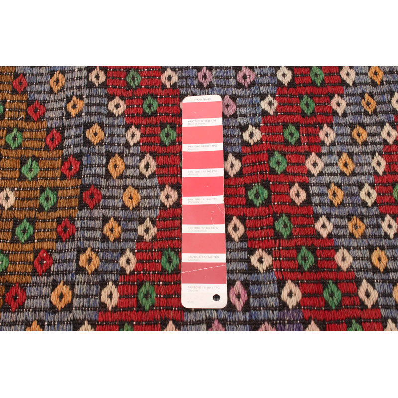 Tapisserie rouge Jasleen 6 pi 0 po x 11 pi 5 po