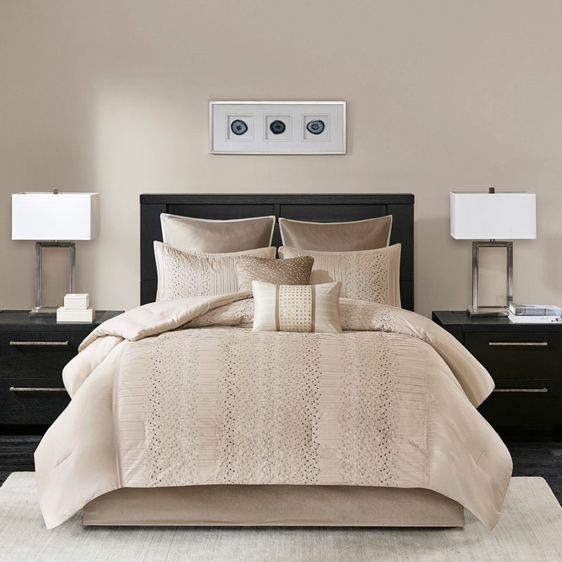 Édredon brodé pour grand lit 8 - Faux soie brodée, Soie, Rembourrage, Beige, Grand édredon et 7 pièces supplémentaires