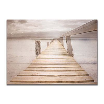 Long Pier by the Sea par Hal Halli