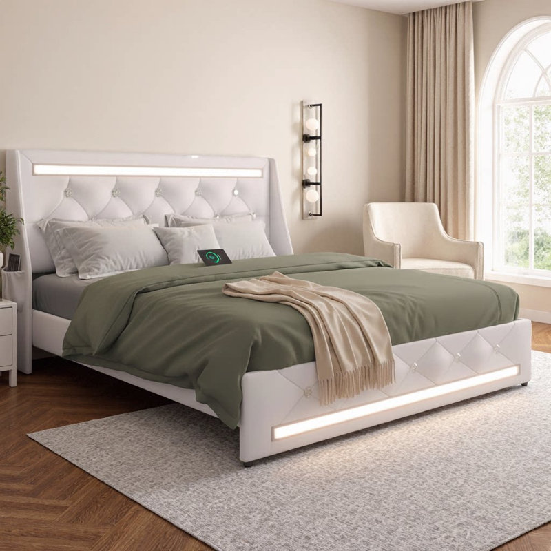 Élégant cadre de grand lit avec lumières DEL, ports de chargement USB et tête de lit à losanges - aucun sommier nécessaire, blanc