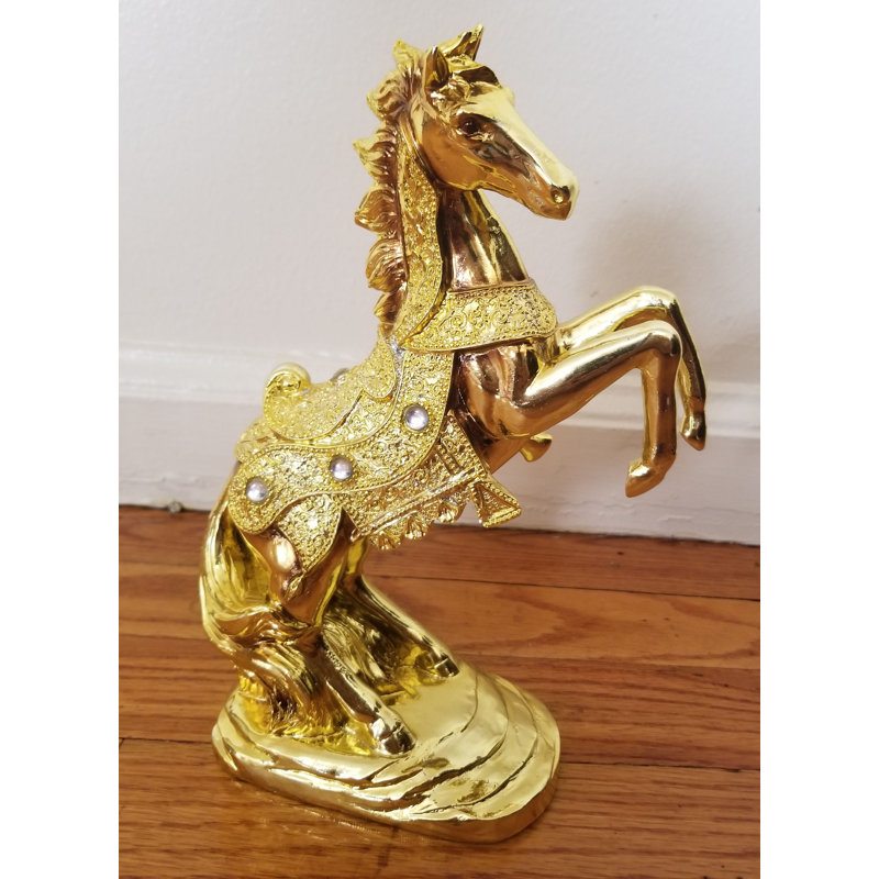Aung Hand Finishing Resin Figurine / Sculpture Decorative Object
