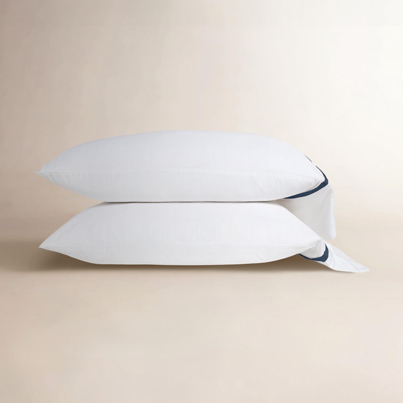 Langston Rayon From Bamboo Machine Woven Pillowcase - Set of 2, Standard, White/Navy