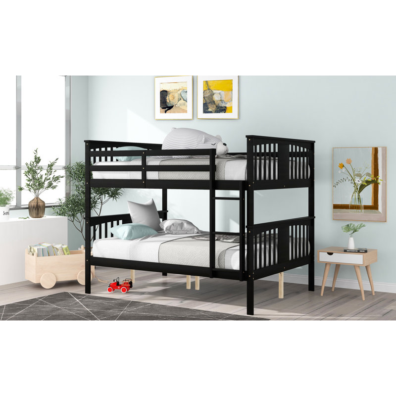 Lit double superposé au-dessus d'une chambre d'amis, fabrication de haute qualité, lit supérieur avec garde-corps, tête de lit inférieure, gain de place pour les invités supplémentaires en soirée pyjama, finition, structure en pin, tête de lit et, non