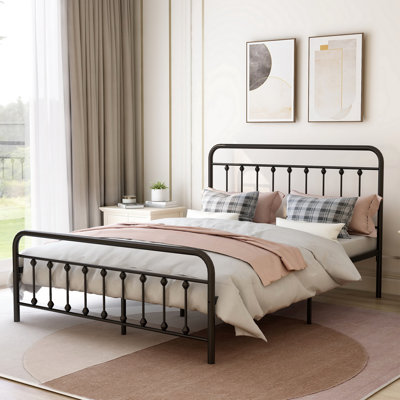 Cliffrose Metal Spindle Bed