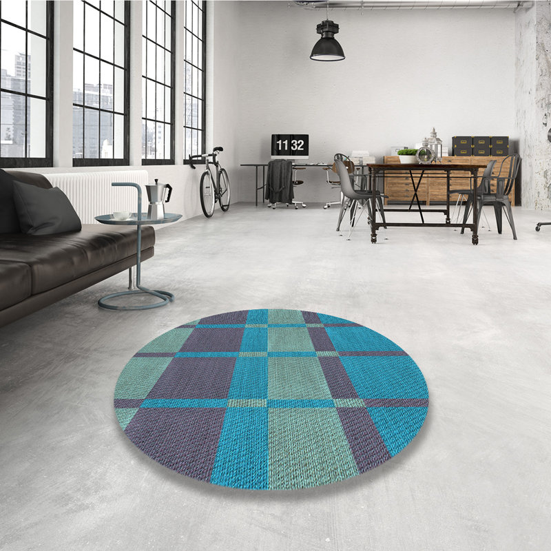 Geometric Indoor Rug, Round 4'