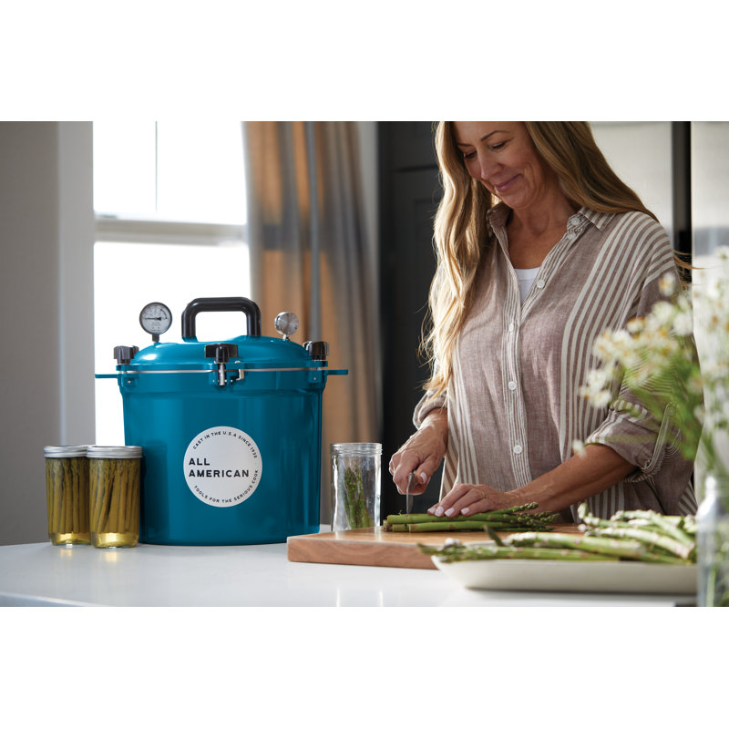 Mustard Yellow 21.5 Quart Aluminum Pressure Cooker/Canner