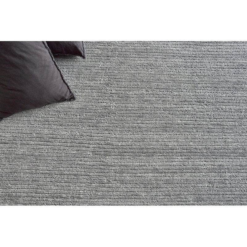 Urth Wool Area Rug in Gray, Rectangle 2' x 3'