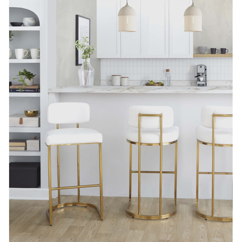 Tabouret de bar à hauteur fixe avec structure en métal doré et siège en similicuir blanc - support ergonomique, surface facile à nettoyer, conception peu encombrante, idéal pour les îlots de cuisine et les bars à domicile.