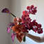 Ornements de fleurs simulées