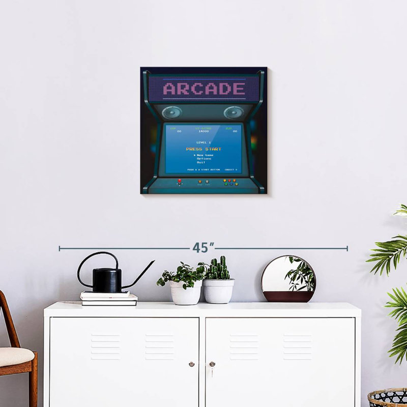 Senne Arcade Screen, 20" H x 20" W