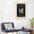 Toile avec cadre en bois beige est en rupture de stock
