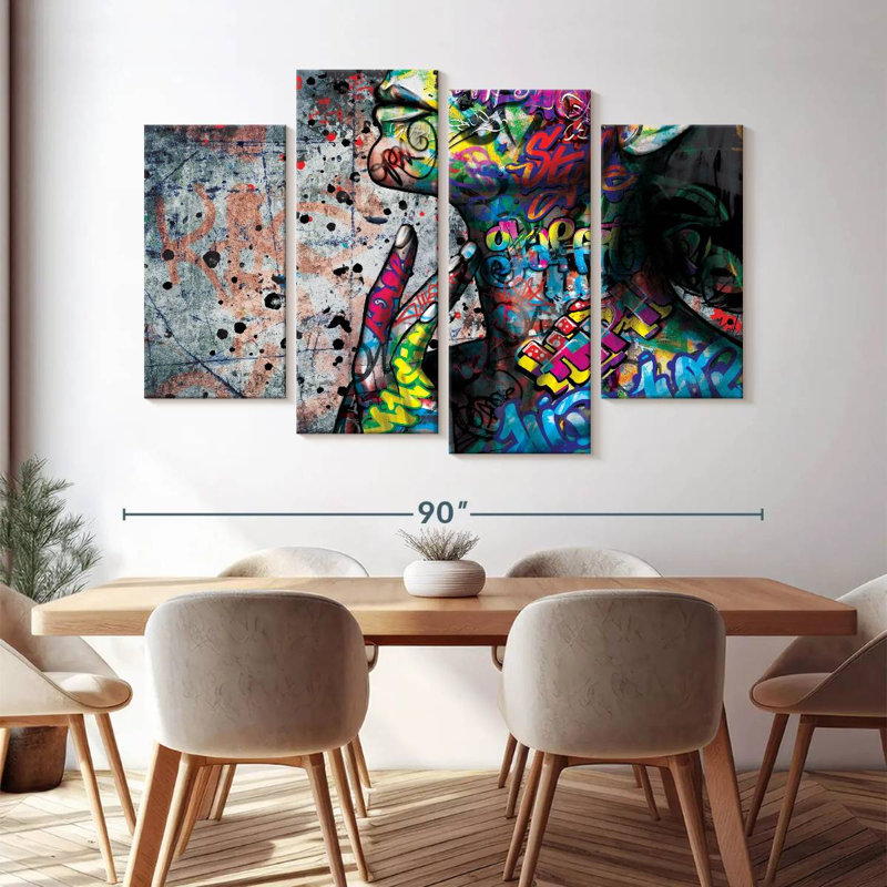 Portrait de femme éclatante 4 pièces, H 54 po x l 84 po x P 1,25 po