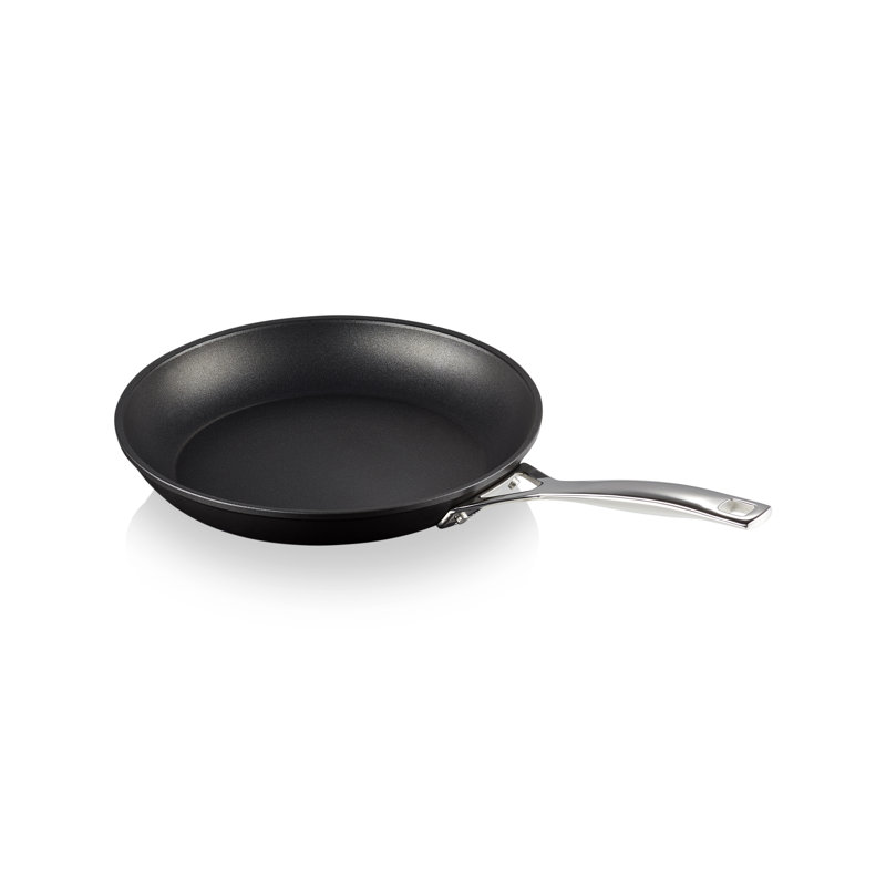 Le Creuset Non-Stick Shallow Frying Pan, 24cm