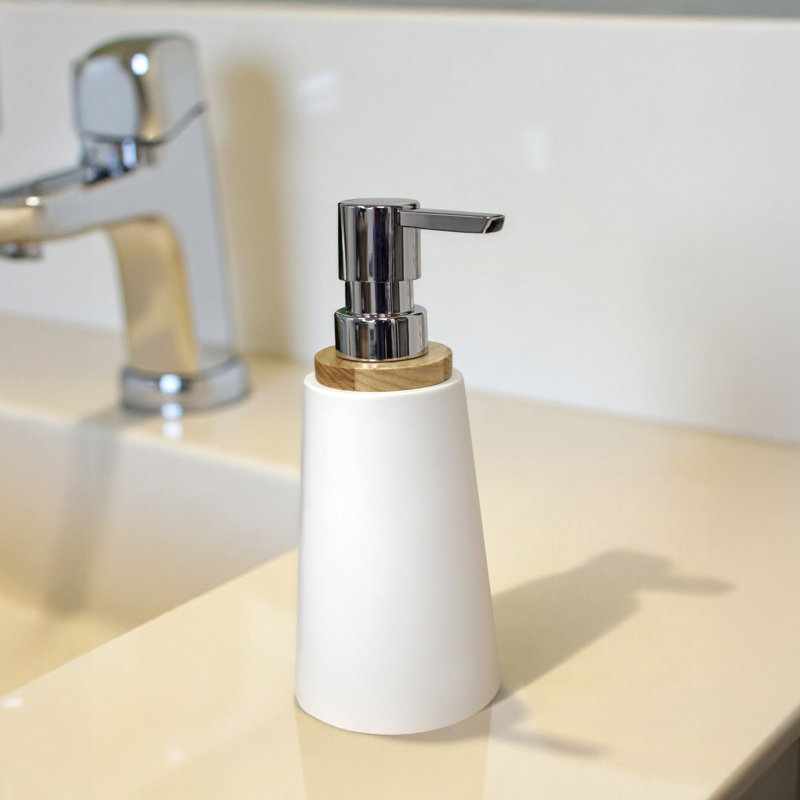 Richae Bathroom Accessory Set, White