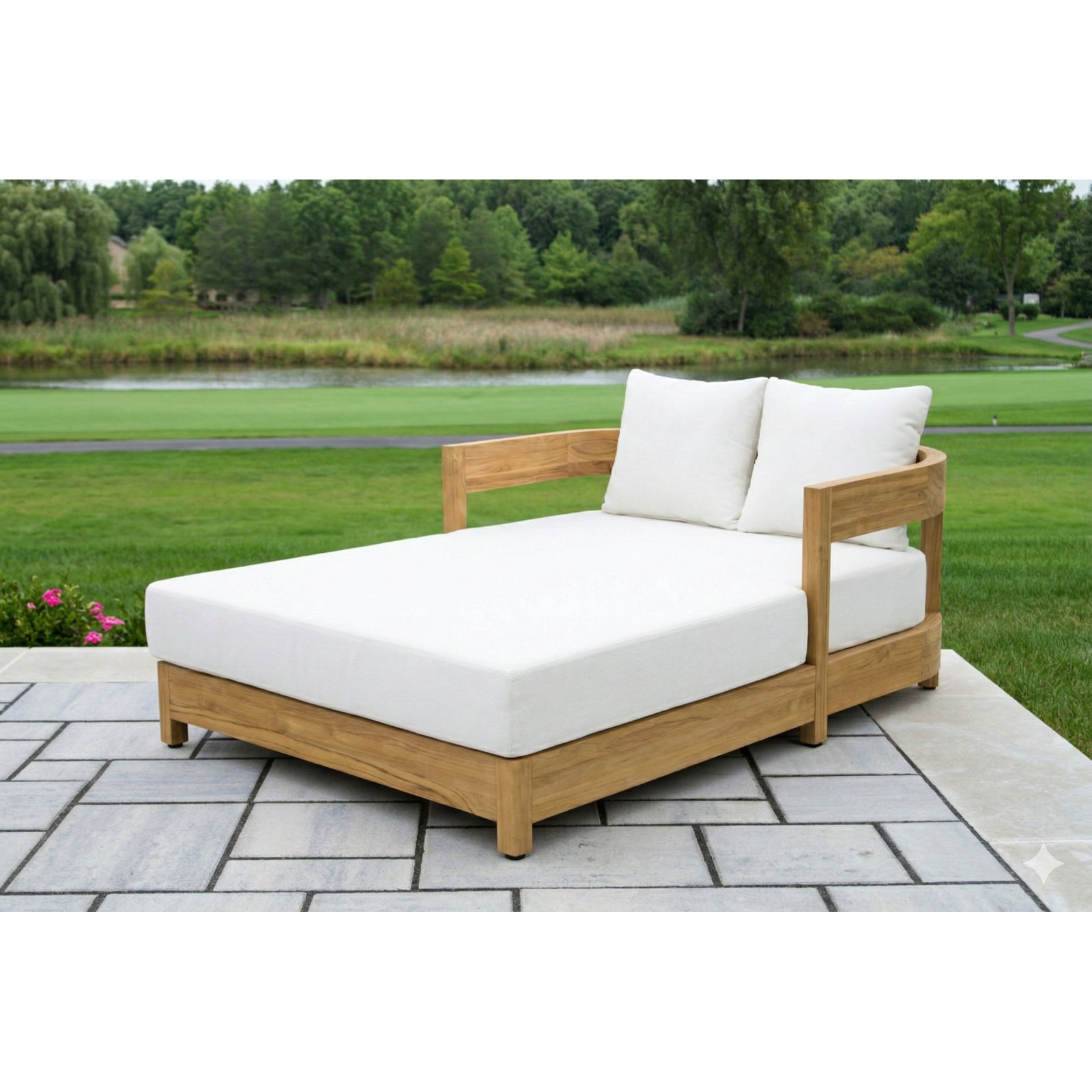 Everlee 48" Sunbrella® Patio Daybed, White