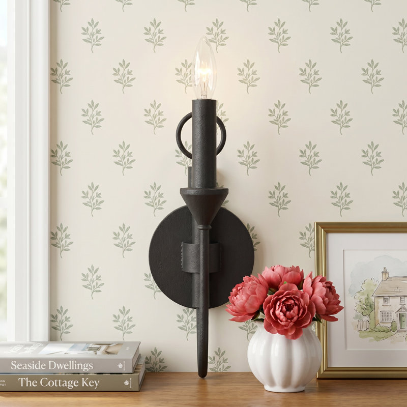 Bilton Armed Sconce, Gesso White