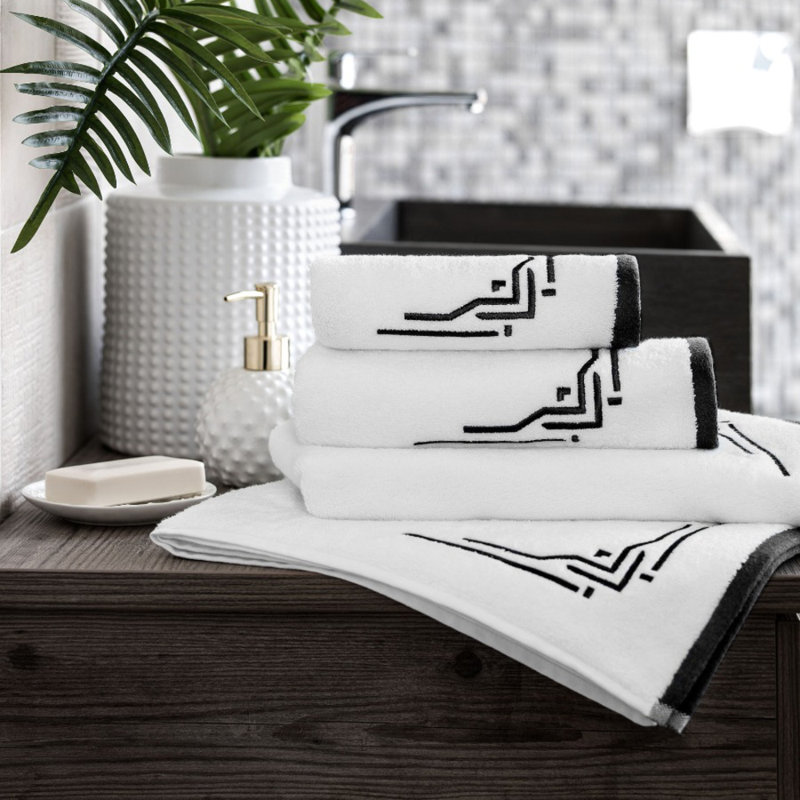Jasper Hand Towel, Black