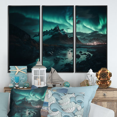 «Northern Lights Reflection On The Water IV», reproduction sur toile 3 pièces