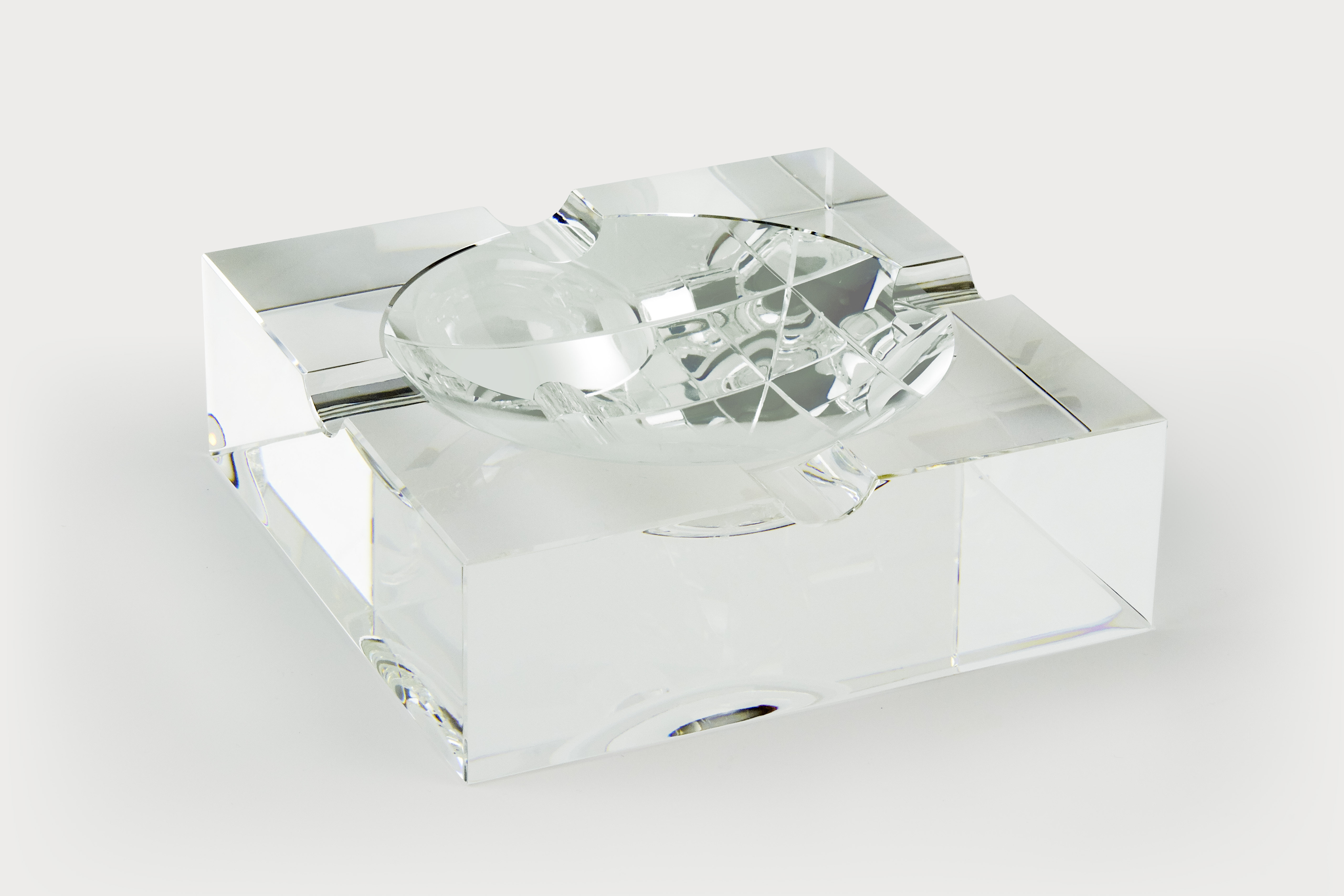 Tizo Crystal Ashtray | Perigold