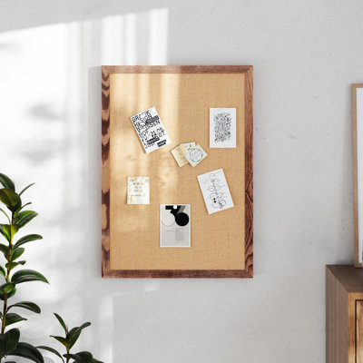 Panneau de lin commercial encadré mural Mattson avec punaises en bois incluses