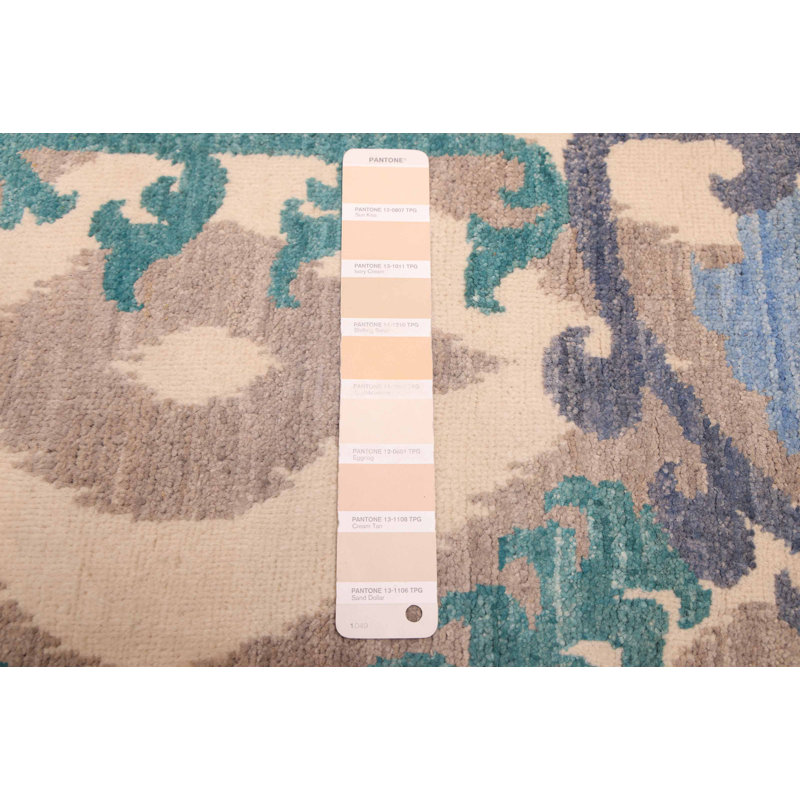 Tapis ivoire 8 pi 1 po x 10 pi 1 po Signature Collection