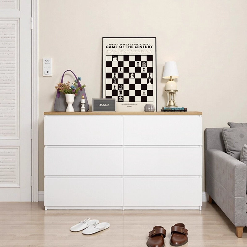 Portemanteau Minimalist Corner