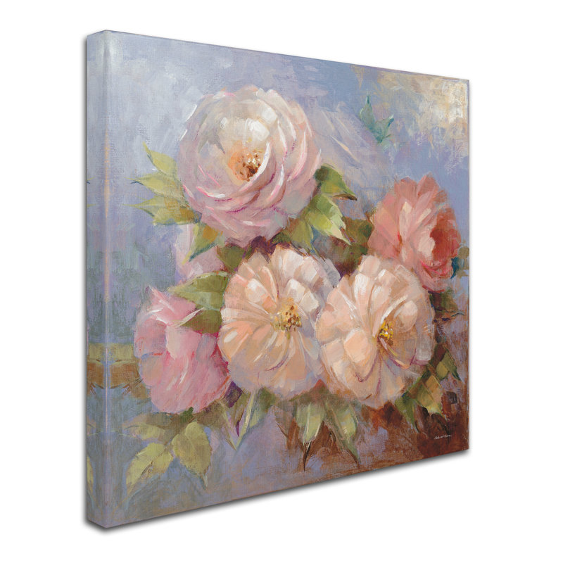 « roses on blue iii crop », reproduction sur toile tendue, H 18 po x l 18 po