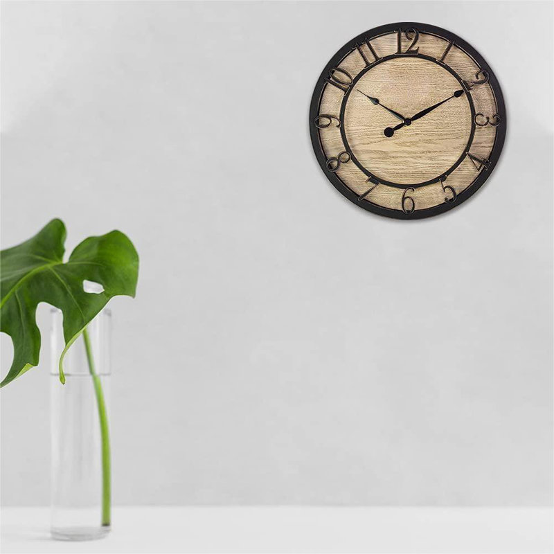 Horloge murale Chirana