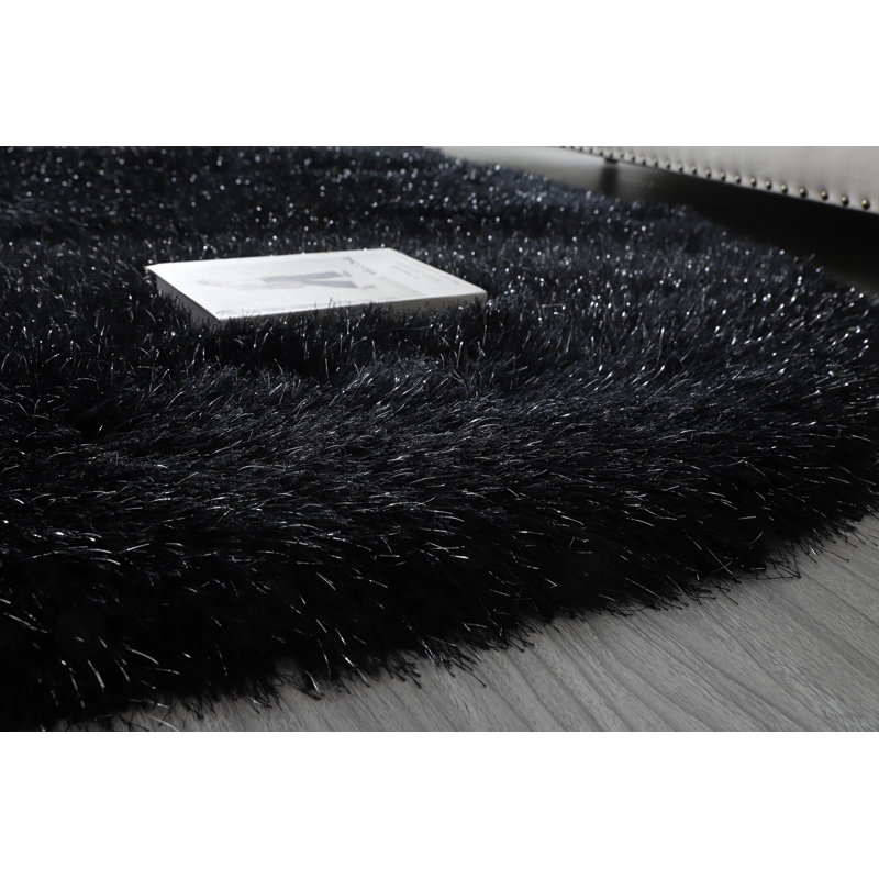 Tapis noir à longs poils Varina Collection, Rectangle 8 pi x 10 pi