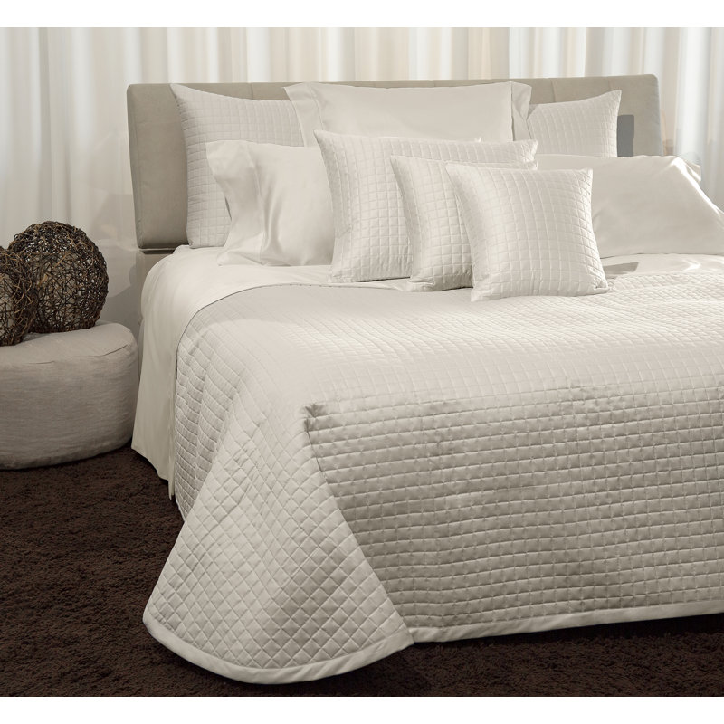 Masaccio Coverlet, Pearl, Queen Coverlet