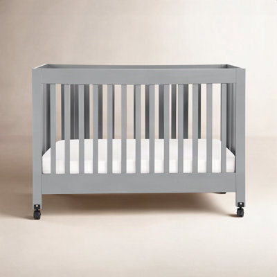 Maki Pine 2-in-1 Convertible Foldable Crib