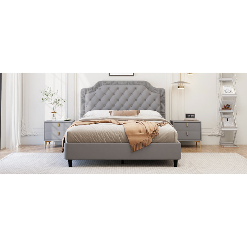 Élégant grand lit avec velours gris et tête de lit à boutons, sans sommier, base en bois massif, matelas préféré de 12 po