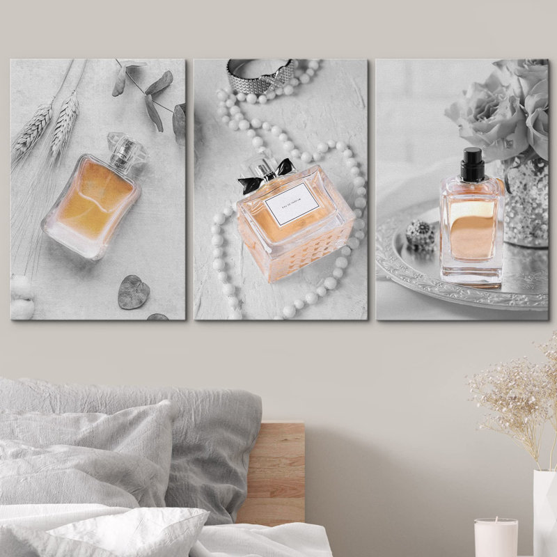 Duotone, flacons de parfum français parisiens, photographie de mode, art moderne, décoration florale, Toile tendue
