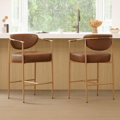 Set Of 2 Modern Counter Height Bar Stools With Arms, Upholstered Faux Leather Seats And Metal Legs, Saddle Brown