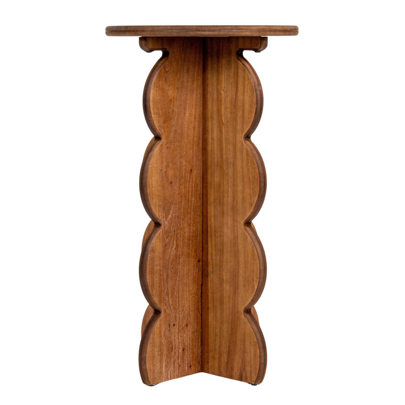 Scalloped Edge Accent Table in Walnut Finish, Walnut