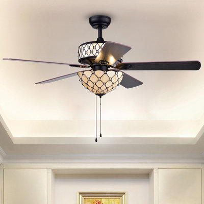 Ventilateur de plafond Tiffany de 53 po à 5 pales avec chaînette et ensemble d'éclairage inclus