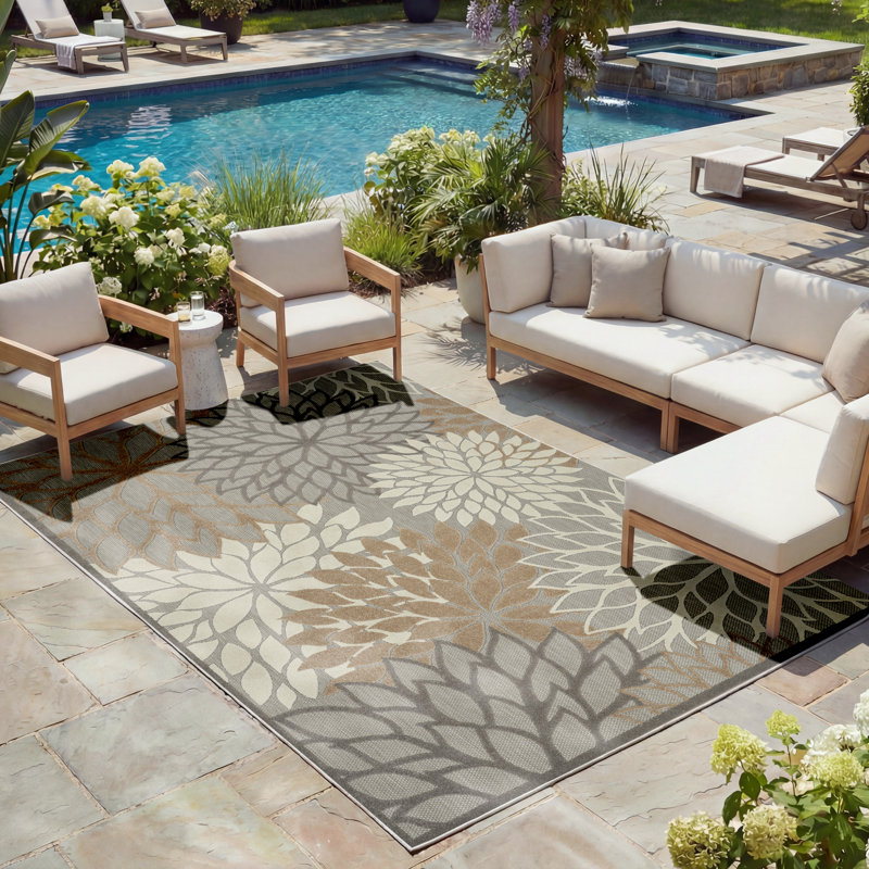 Tapis floral intérieur / extérieur Gean, Rectangle 7 pi x 10 pi