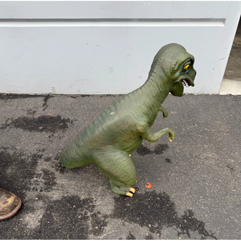 Statue de bébé dinosaure T-Rex