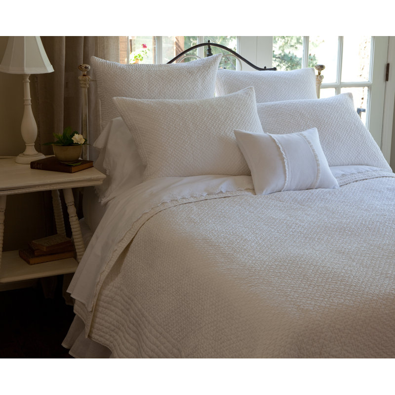 Grace Cotton Quilt, White, Twin Quilt