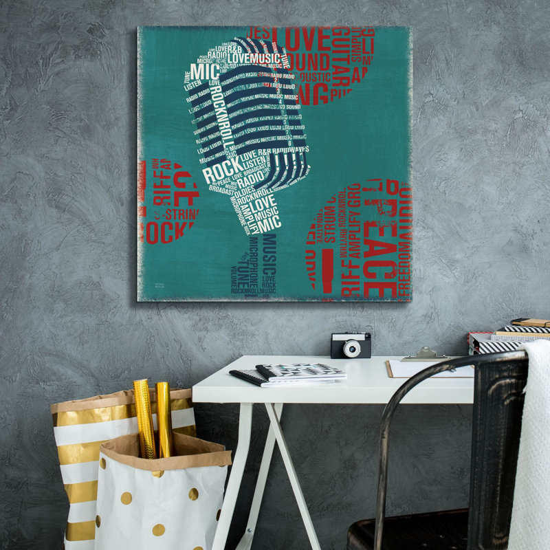 «Type Mic Square» par Michael Mullan, art mural sur toile, H 26 po x l 26 po x P 1,5 po