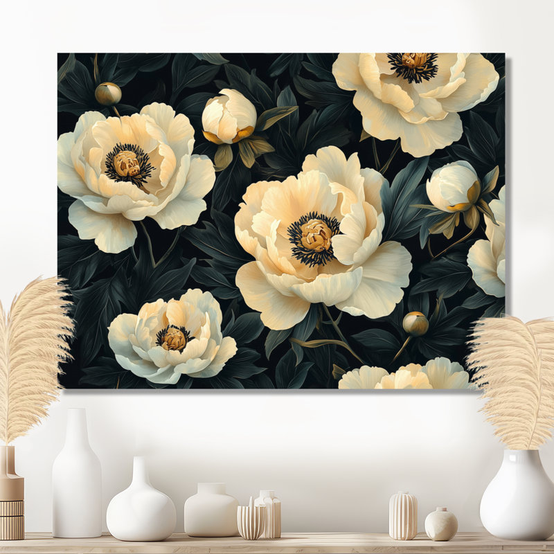 Isamary, noir et beige, pivoines de minuit II - pivoines, art mural, H 34 po x l 44 po, Toile tendue, Ne s’applique pas