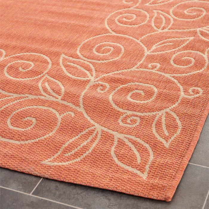 Herefordshire Performance Floral Indoor/Outdoor Area Rug, Rectangle 4' x 5'7"