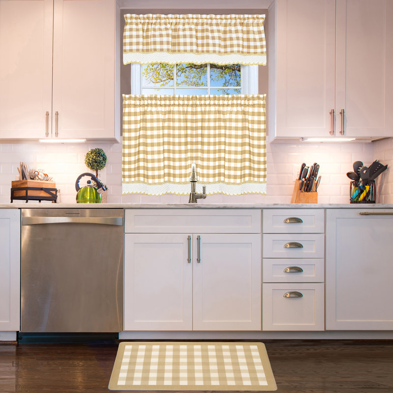 Buffalo Farmhouse / Country Gingham Water Resistant Anti-Fatigue Non-Skid Kitchen Mat, Taupe