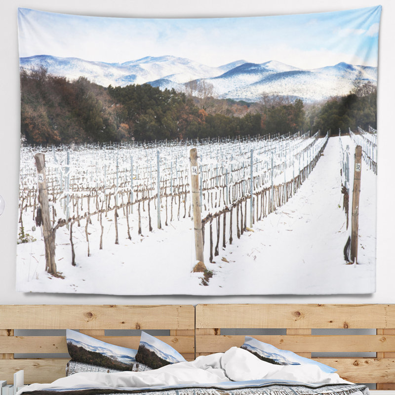 Paysage, neige recouverte de vignes, tapisserie, Italie, H 68 po x l 80 po