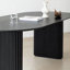 Table de salle à manger noire-993615584